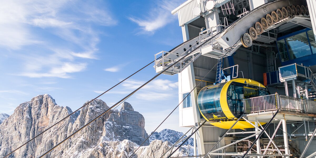 The panorama gondola in the mountain station | © Alexander Klünsner