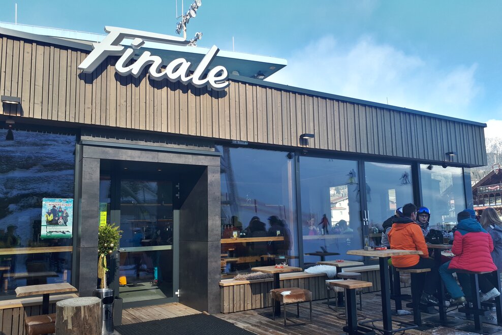 Bar "Finale"  - Impression #1.2 | © Planai