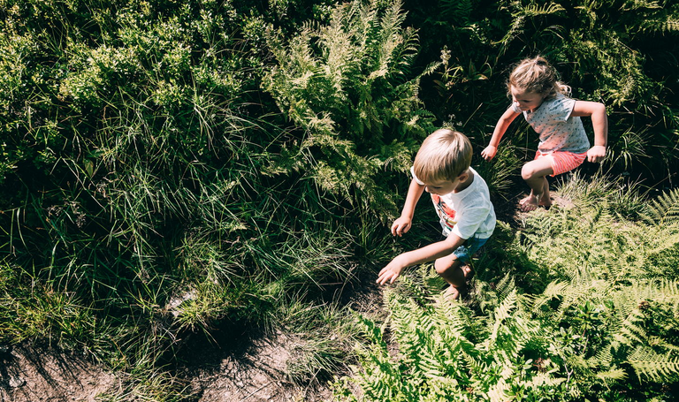 Kids on a treasure hunt in the Schladming region | © Armin Walcher