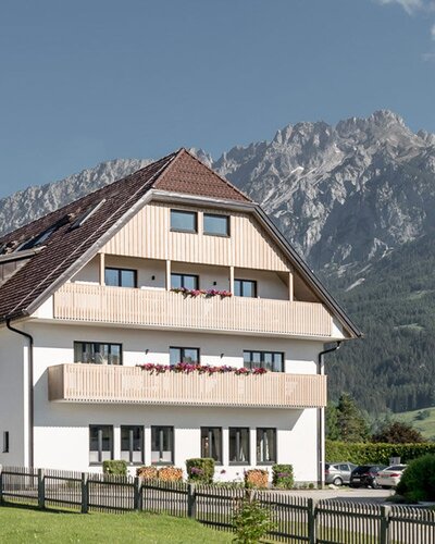 Aussenansicht Sommer  | © Restaurant Loy