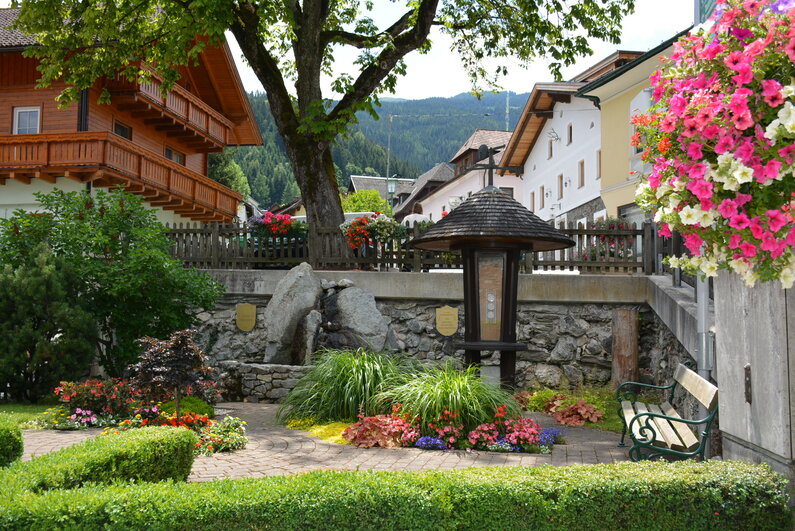 Marktbürgerplatzerl mit Brunnen in Haus | © Marktgemeinde Haus
