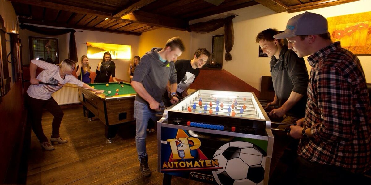 Billiard and table soccer | © Remise Haus