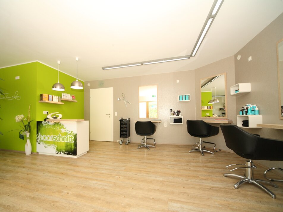 Friseursalon | © Haarschnitt