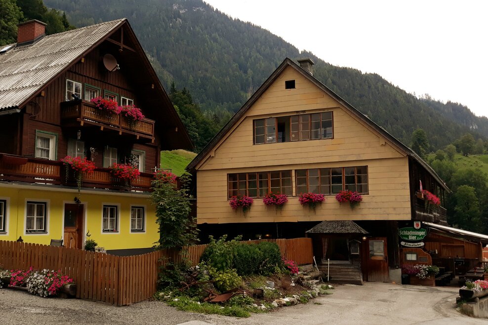 Almstube "Schlattinger" - Impression #1.1 | © Almstube