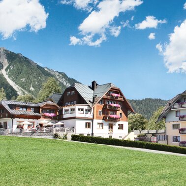 © Hotel-Restaurant Neuwirt