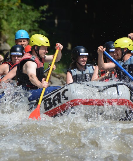 Rafting with the Best Adventure Company | © Werner Berger