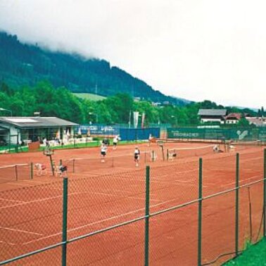© Tennisplatz Maistatt