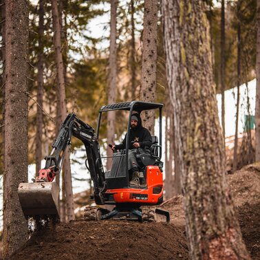 Trailbuilder - Baggerfahrer | © Kathi Hofmeister