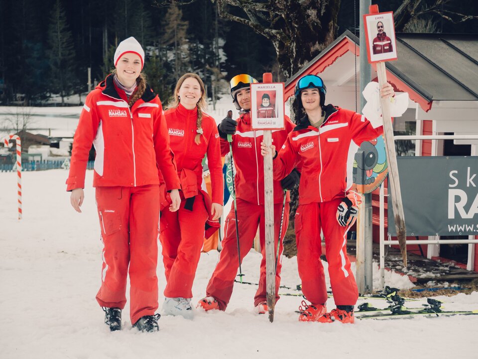 Skilehrer/In | © Sam Khalfi Skischule Ramsau