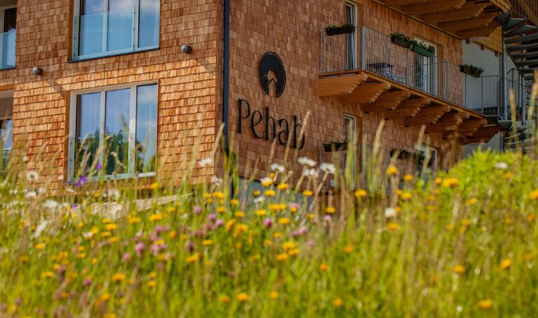 © René Eduard Perhab