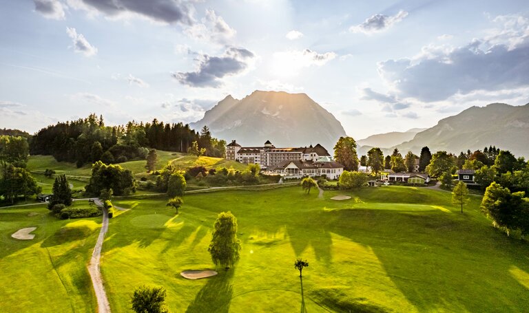 IMLAUER Hotel Schloss Pichlarn Drohnenaufnahme | © Richard Schabetsberger