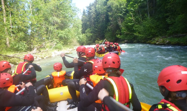 Rafting on the river Enns | © myad