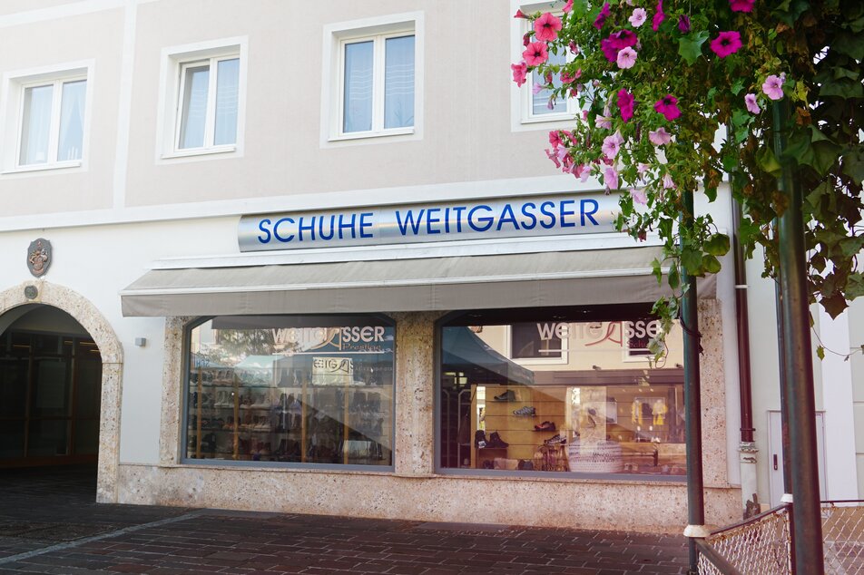 Shoe house Weitgasser Hauptplatz - Impression #1 | © Schuhe Weitgasser