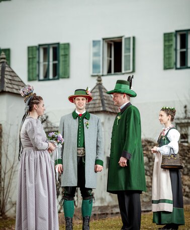 Erzherzog Johann mit Anna und dem Brautpaar | © Christoph Huber