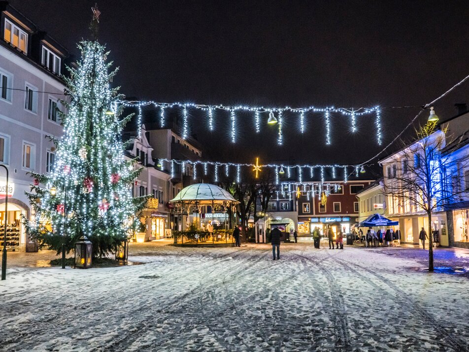 Es wird scho glei dumpa - musical Christmas sounds on Schladming's main square - Impression #1 | © Gerhard Pilz