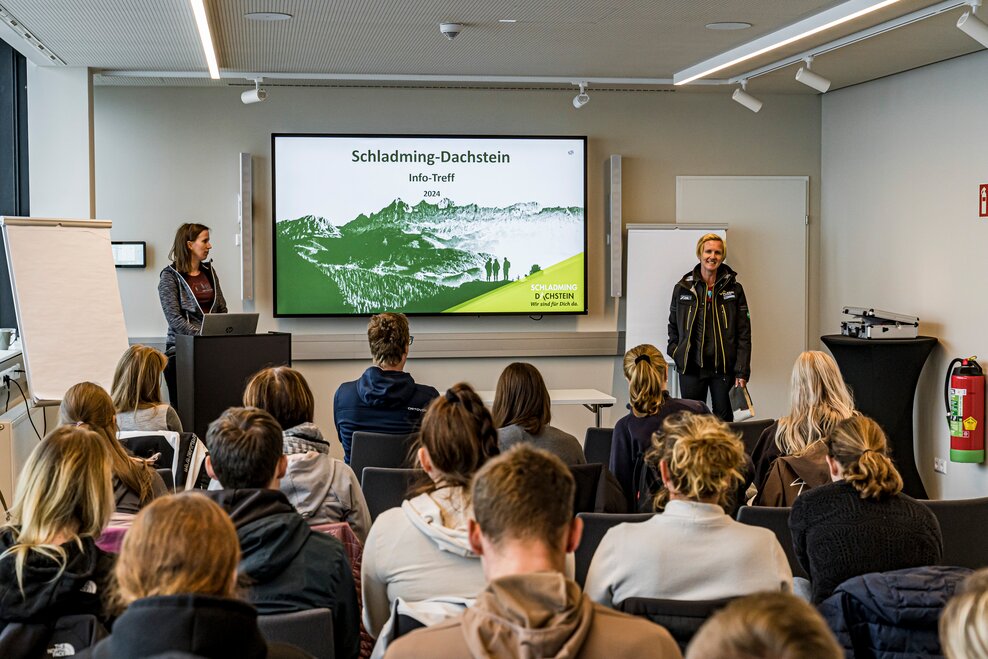 Info-Treff Dachstein  | © Gerhard Pilz