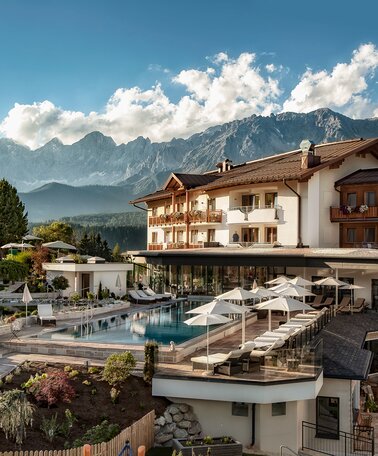 Außenansicht Hotel Sommer | © Mario Gärtner