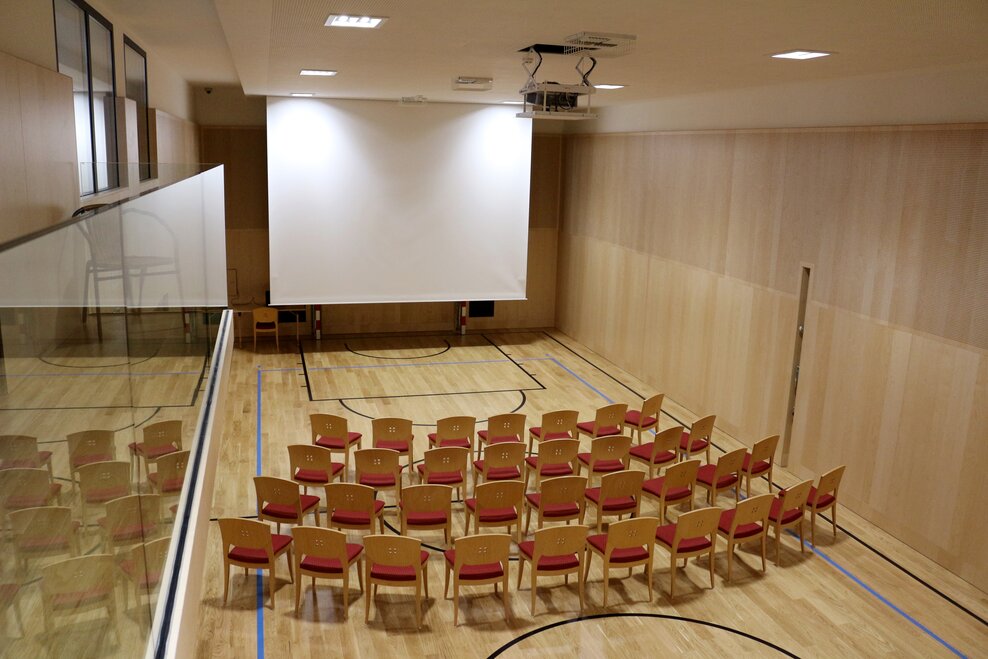 Seminar Sporthalle | © Christine Höflehner