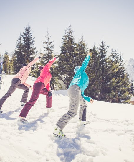 Ski-Yoga in Schladming-Dachstein | © Carolin Lang