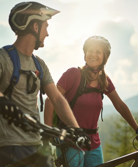Two Cyclists in the holiday region Schladming-Dachstein | © Peter Burgstaller