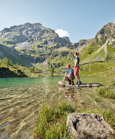 Den Ausblick auf den Höchstein genießen | © Peter Burgstaller