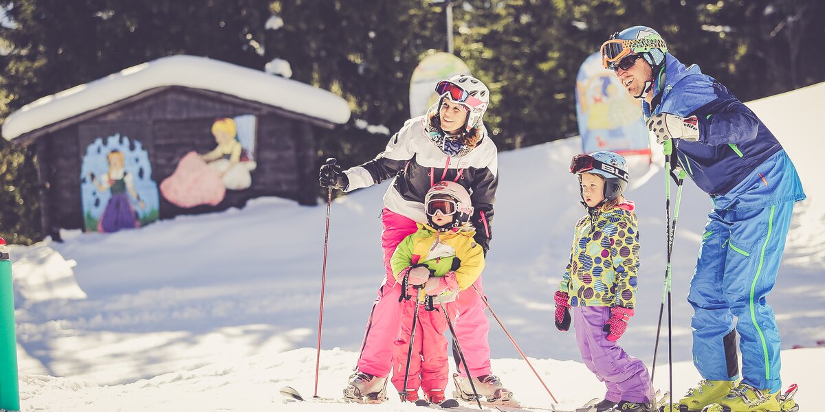 © Hans Peter Steiner