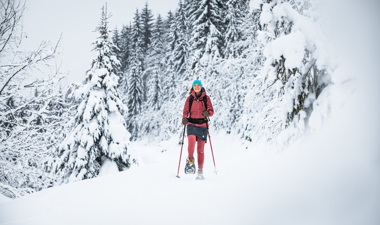Snoeshoe hiking in the region Schladming-Dachstein | © Mathäus Gartner