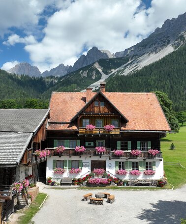 © Hans-Peter Steiner