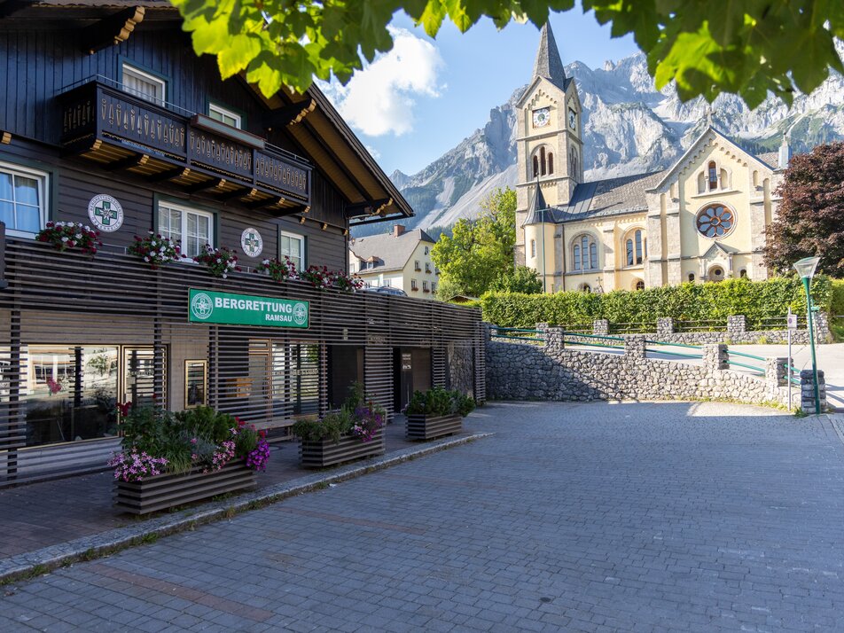 Filming Location - The Mountain Rescue Centre - Impression #1 | © Hans-Peter Steiner