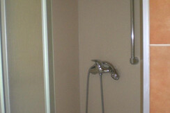 Dusche-Familie-Zick-im-Naturpark-Sölktäler-in-der-