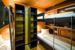 Holzbox Schlafzimmer