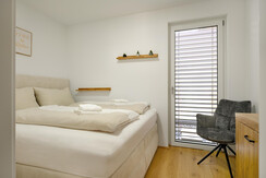 Peak view B4 - Schlafzimmer 2