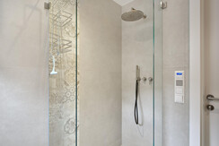 Peak view B4 - Dusche