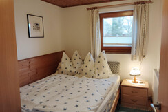 FH Zimmer bergseitig