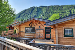 318D5455-17FC-4D88-BA7D-E96E439AAD53