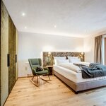 Pomiń zdjęcie Pokój rodzinny, prysznic, WC