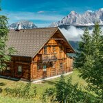 Pomiń zdjęcie hol. house/4 + more bedrooms/shower,bath