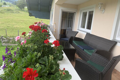 privater großer Balkon mit herrlicher Aussicht