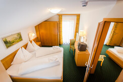 Grimmingblick-zimmer01