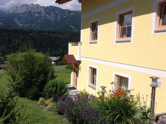 apartment krummholz 76264611 summer side of house 