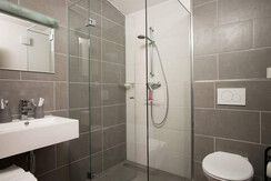 Badzimmer Schlafzimmer/Süden