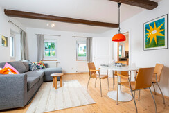 EG-1 - 06 - _YWX9982