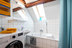 OG-1 - 06 - _YWX9879