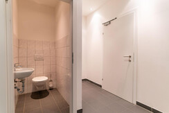 b5ac3beb-bf47-4106-a0f7-3d2a06981468