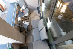 0c98b19d-0487-4fbc-b490-b272b37bfcf3