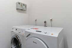 c0a56824-61f8-4c6d-9d50-4603b758f1cf