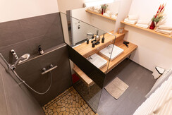 3e64562a-ce8e-4f5f-a645-c6211861172e