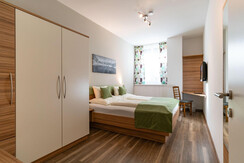 e4624b4e-1d5c-4c79-b09c-d06ec2d99fbc