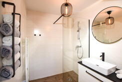 3038AAF0-AED9-4283-B177-5D38B0524B85