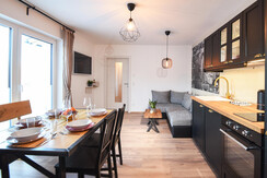 3F003B02-CB52-4918-895B-27C4AB97E159